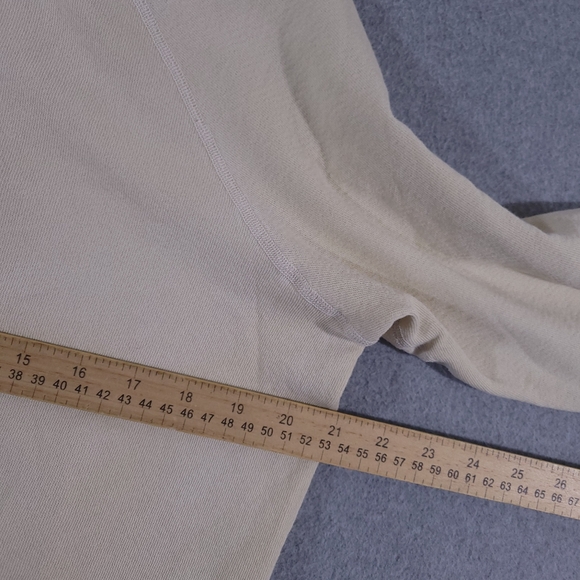 Free City Sweatshirt Women's Medium Lucky Rabbits Crewneck Pullover White Cozy - Picture 4 of 7